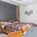Breeze Apartment
